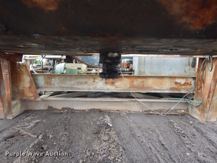 image for item DH5100 Uni-Rover 1048 concrete batch plant