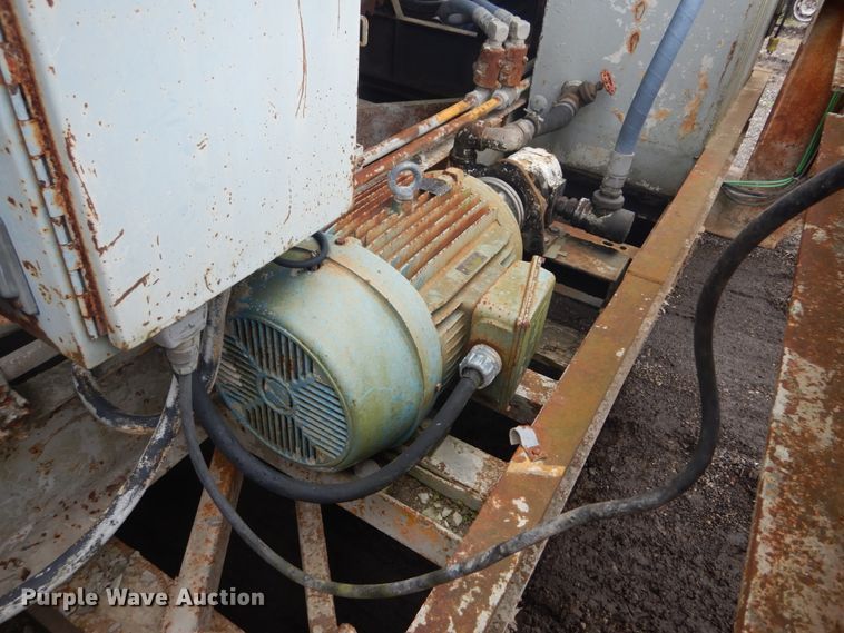 image for item DH5100 Uni-Rover 1048 concrete batch plant