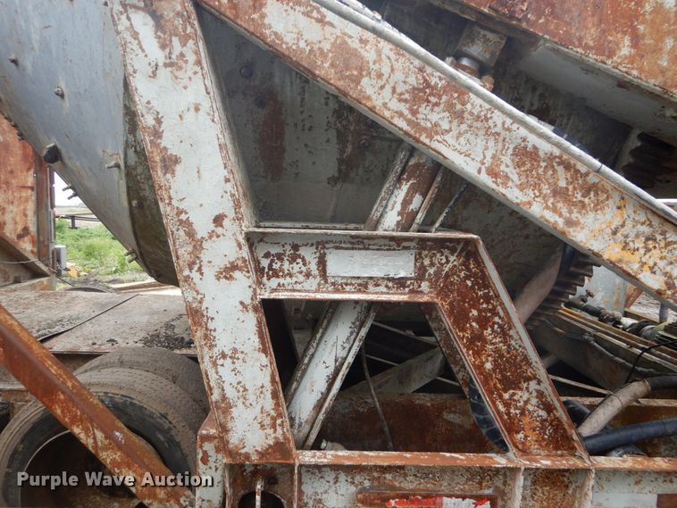 image for item DH5100 Uni-Rover 1048 concrete batch plant