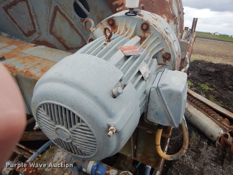 image for item DH5100 Uni-Rover 1048 concrete batch plant