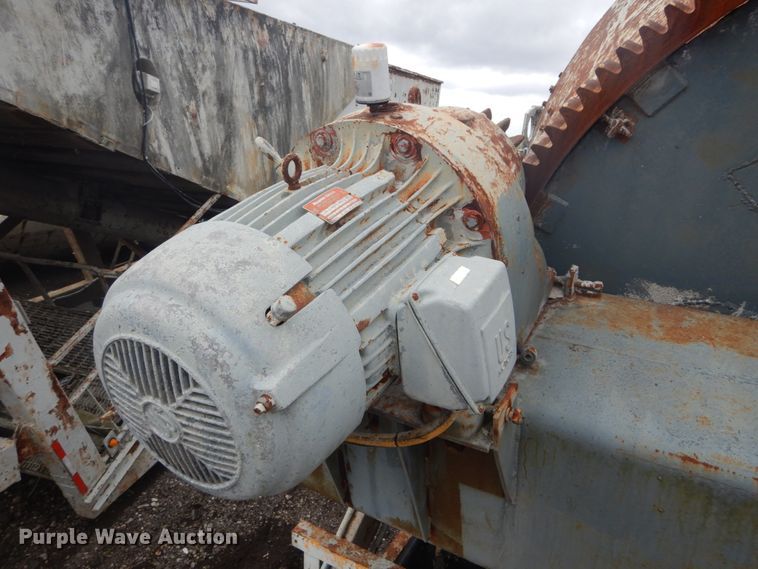 image for item DH5100 Uni-Rover 1048 concrete batch plant