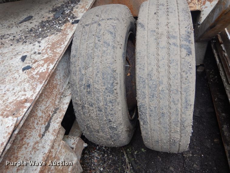 image for item DH5100 Uni-Rover 1048 concrete batch plant