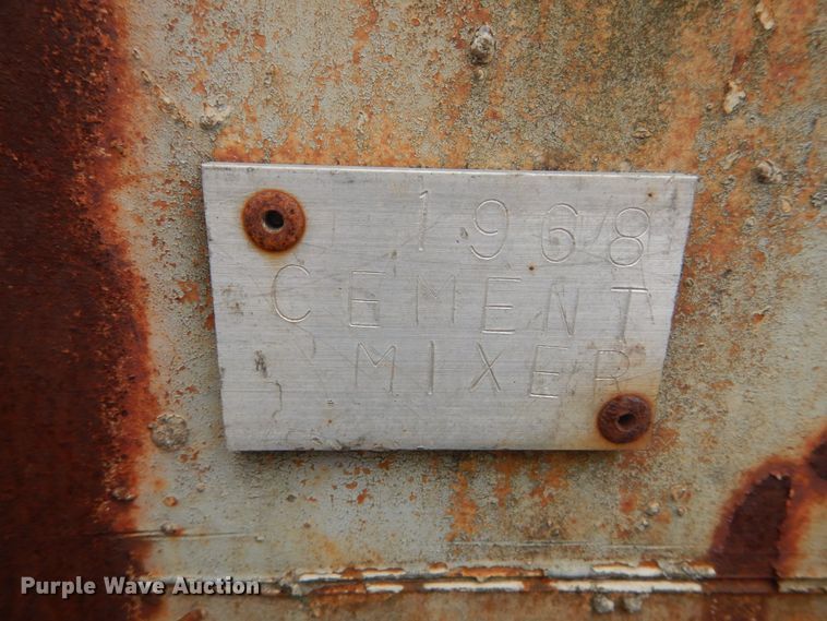 image for item DH5100 Uni-Rover 1048 concrete batch plant