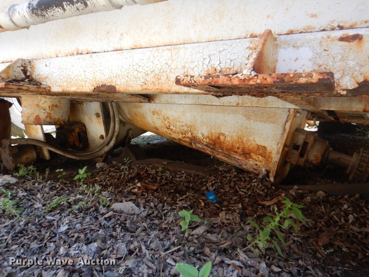 image for item DH5352 Port-a-batch concrete mixer bed