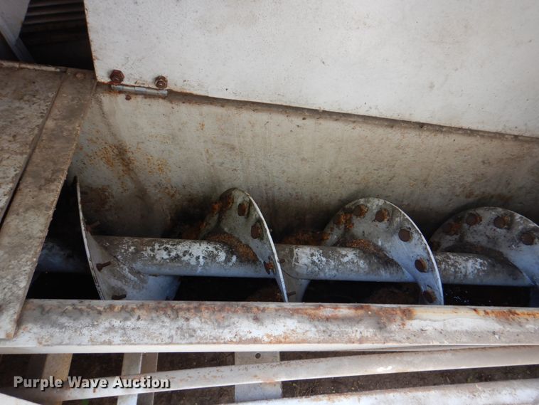 image for item DH5352 Port-a-batch concrete mixer bed