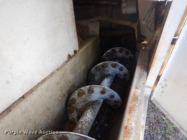 image for item DH5352 Port-a-batch concrete mixer bed