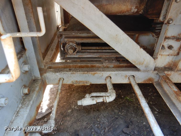 image for item DH5352 Port-a-batch concrete mixer bed