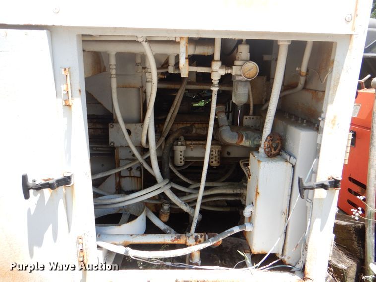 image for item DH5352 Port-a-batch concrete mixer bed