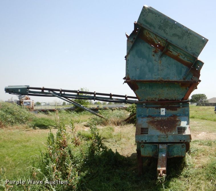 image for item DH5357 1995 Powerscreen MK11  screen