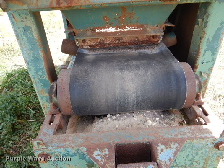 image for item DH5357 1995 Powerscreen MK11  screen