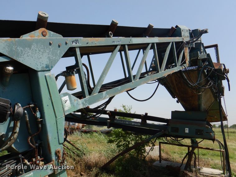 image for item DH5357 1995 Powerscreen MK11  screen