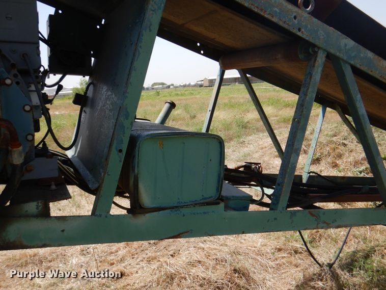 image for item DH5357 1995 Powerscreen MK11  screen