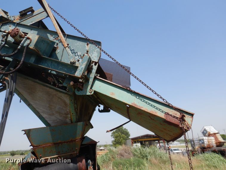 image for item DH5357 1995 Powerscreen MK11  screen