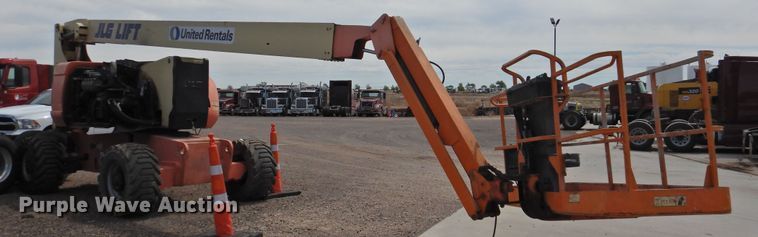 image for item DI0150 2003 JLG 800AJ  boom lift