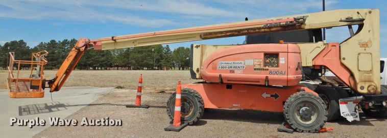 image for item DI0150 2003 JLG 800AJ  boom lift