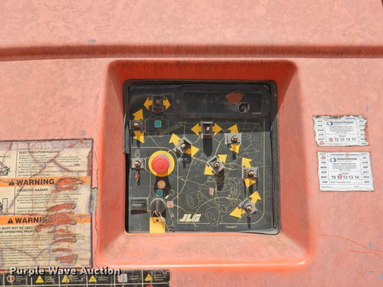 image for item DI0150 2003 JLG 800AJ  boom lift