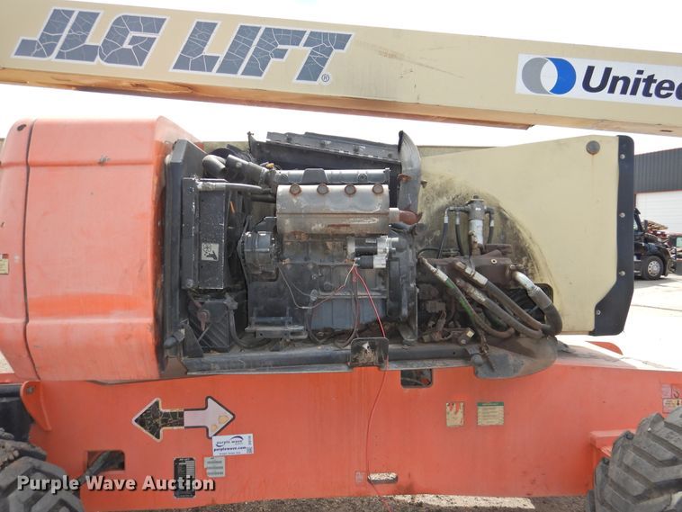 image for item DI0150 2003 JLG 800AJ  boom lift