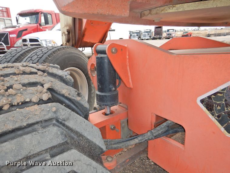 image for item DI0150 2003 JLG 800AJ  boom lift