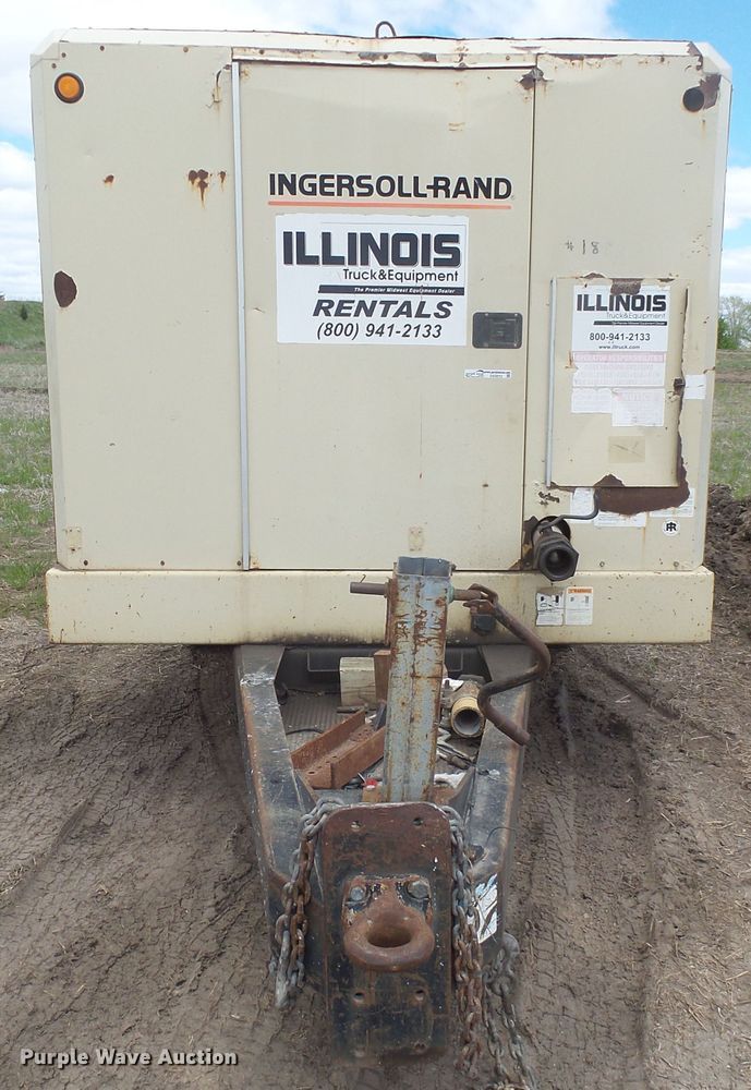 image for item DX9213 1999 Ingersoll Rand 1600  air compressor