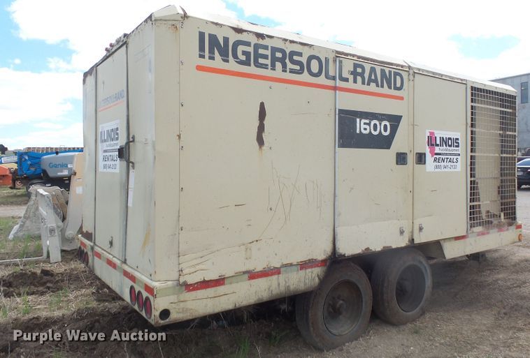 image for item DX9213 1999 Ingersoll Rand 1600  air compressor
