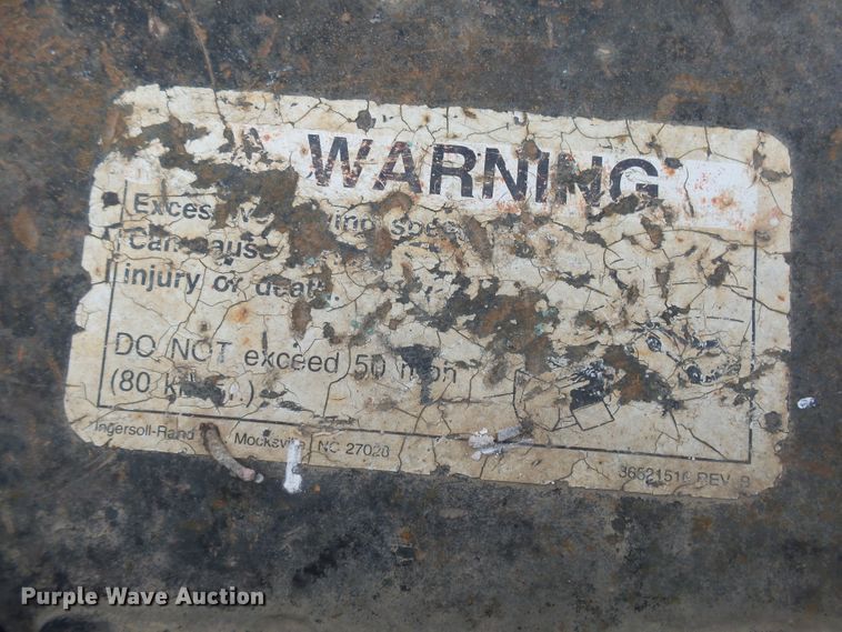 image for item DX9213 1999 Ingersoll Rand 1600  air compressor