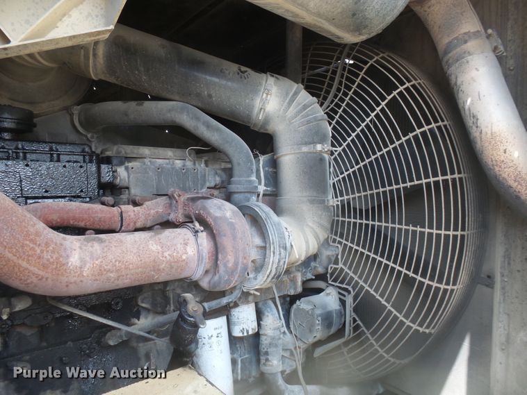 image for item DX9213 1999 Ingersoll Rand 1600  air compressor