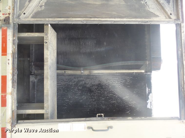 image for item DX9213 1999 Ingersoll Rand 1600  air compressor