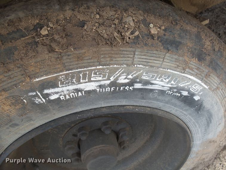 image for item DX9213 1999 Ingersoll Rand 1600  air compressor