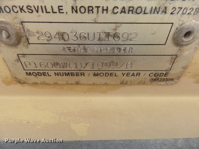 image for item DX9213 1999 Ingersoll Rand 1600  air compressor