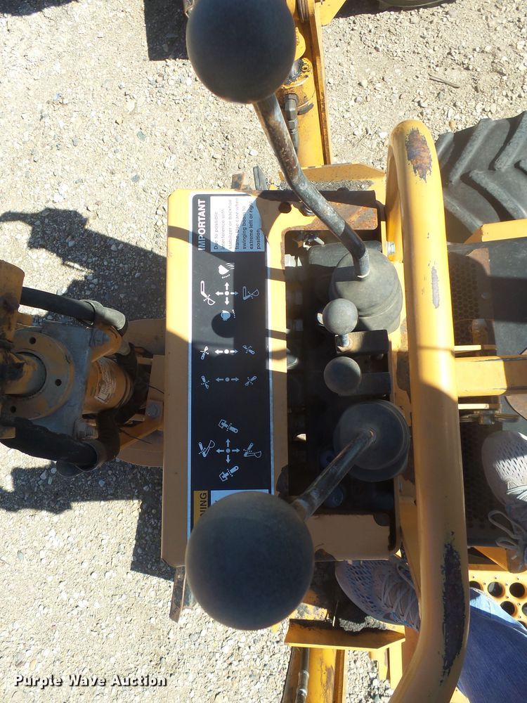 image for item DX9220 2007 Astec RT660  trencher