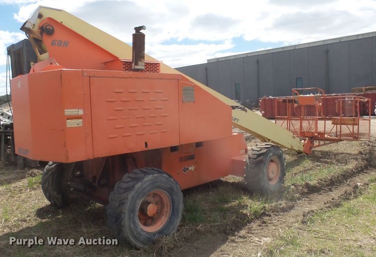 image for item EF9629 1986 JLG 60H  boom lift