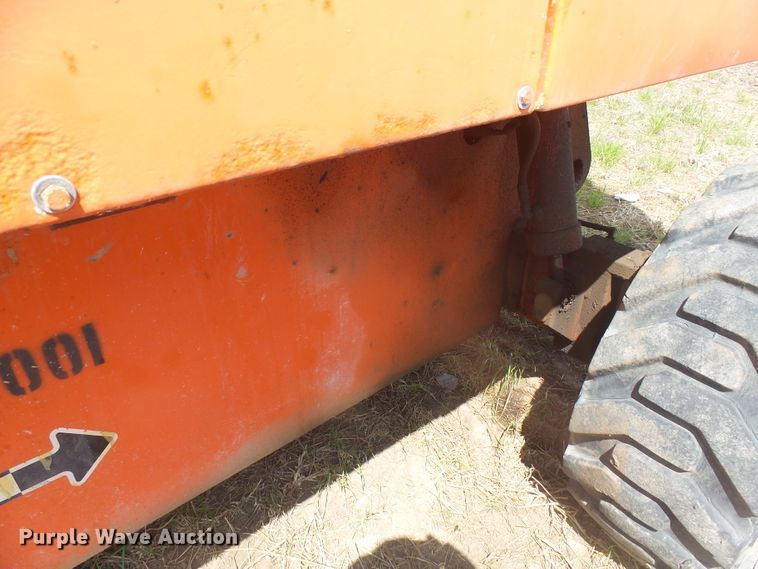 image for item EF9629 1986 JLG 60H  boom lift