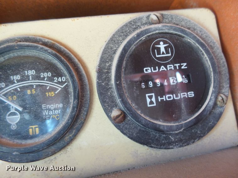 image for item EF9629 1986 JLG 60H  boom lift