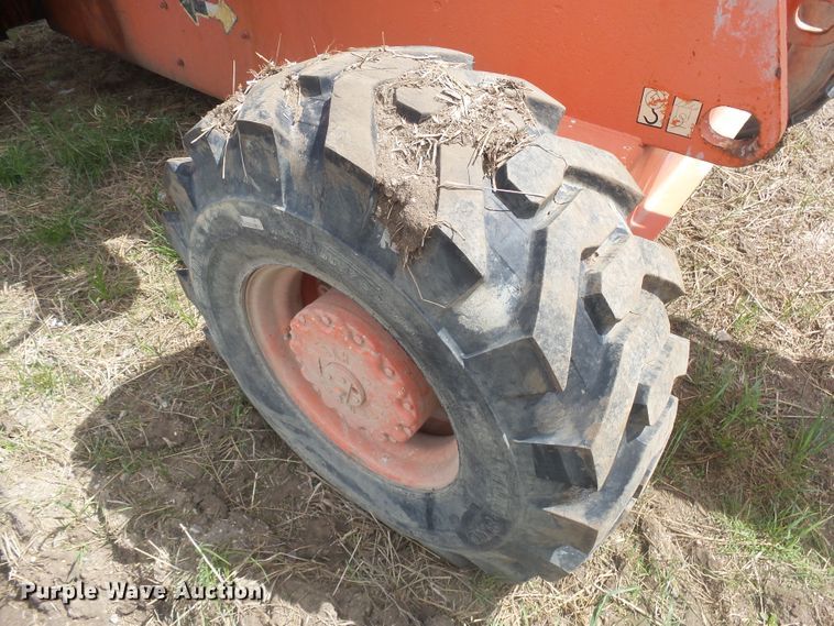 image for item EF9629 1986 JLG 60H  boom lift