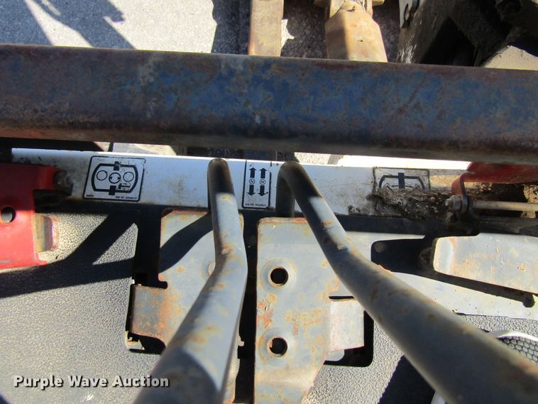 image for item FD9481 2000 Bobcat 331  mini excavator