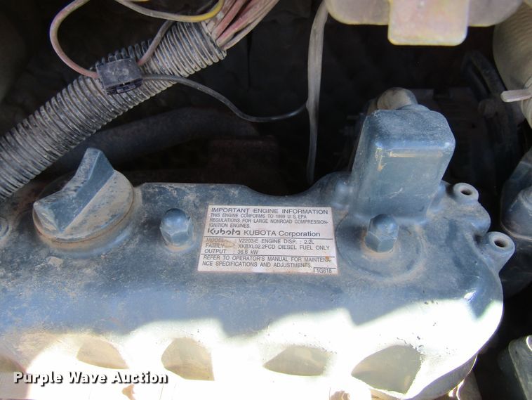 image for item FD9481 2000 Bobcat 331  mini excavator