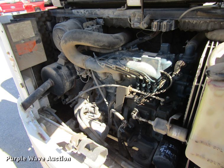 image for item FD9481 2000 Bobcat 331  mini excavator