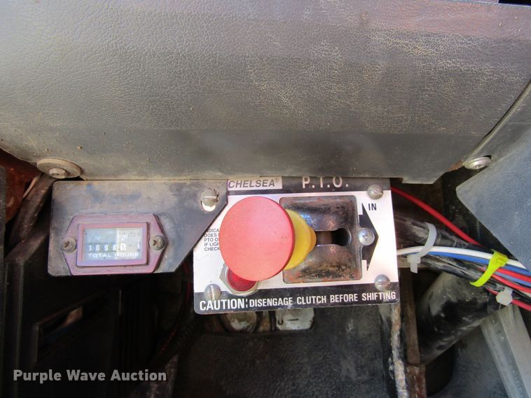 image for item FD9482 1994 Ford F800F  digger derrick truck