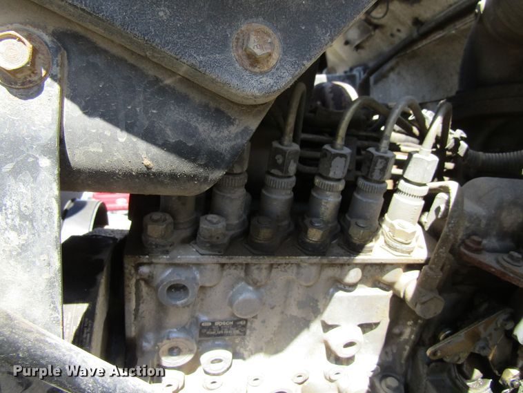 image for item FD9482 1994 Ford F800F  digger derrick truck