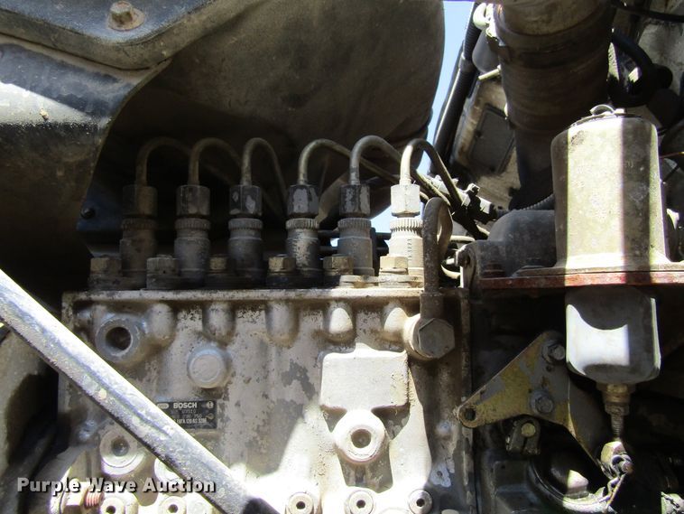 image for item FD9482 1994 Ford F800F  digger derrick truck