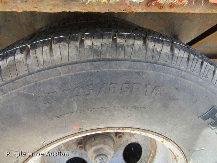 image for item FD9492 2006 PJ Trailer PH303 equipment trailer