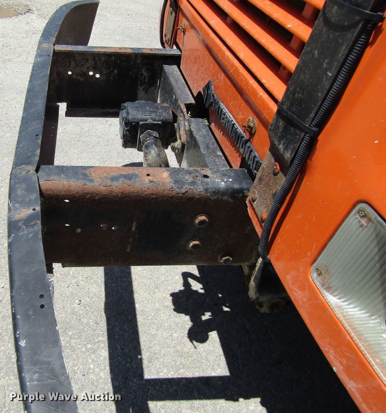 image for item FD9494 1998 International 4900  dump truck