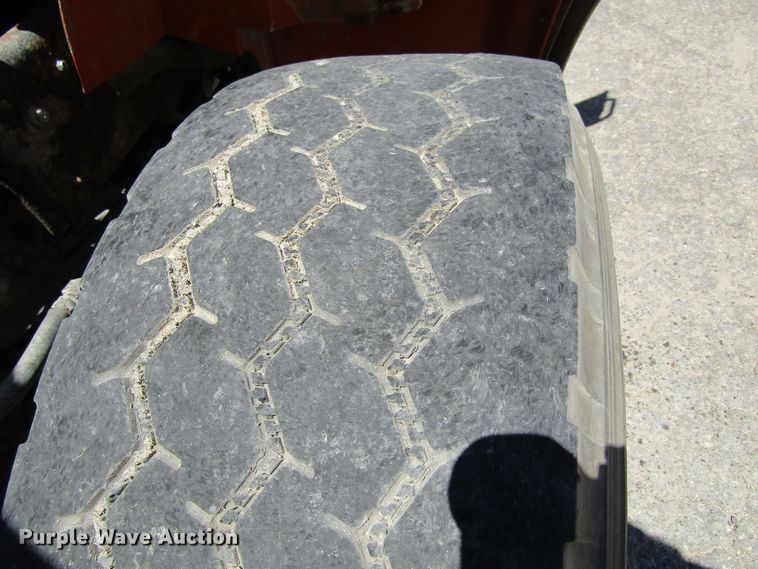 image for item FD9494 1998 International 4900  dump truck