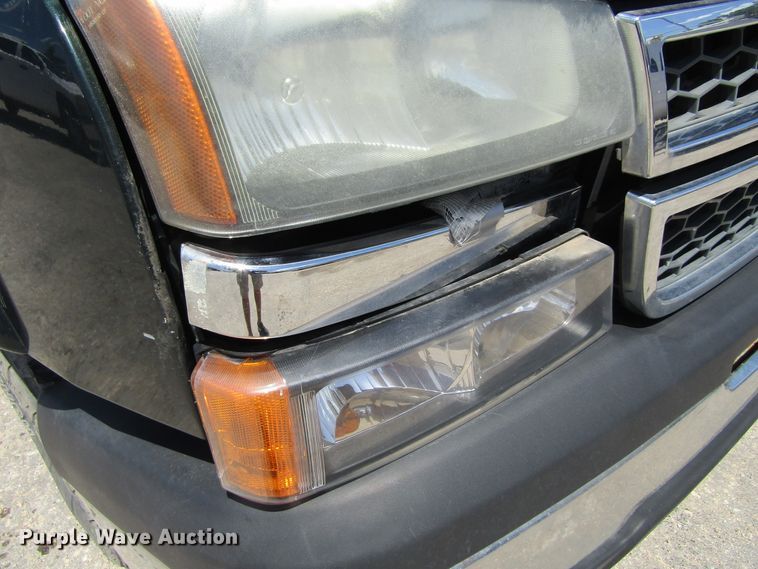 image for item FD9496 2006 Chevrolet Silverado 1500  Ext. Cab pickup truck