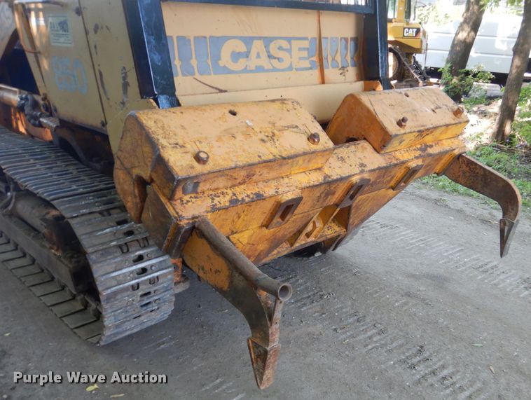 image for item FX9190 1974 Case 850  track loader