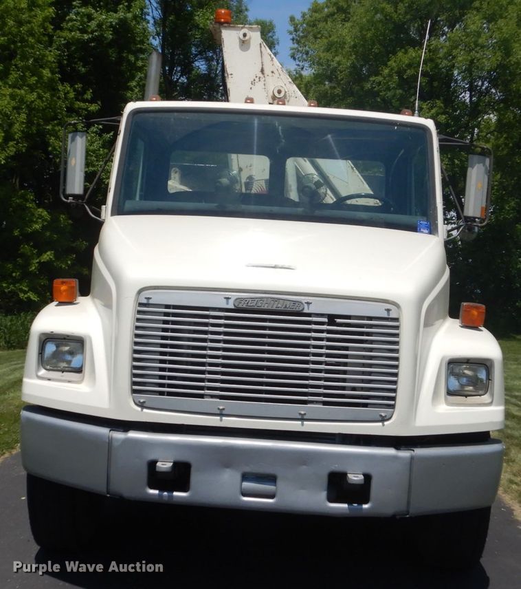 image for item FX9191 1992 Freightliner FL70  crane truck