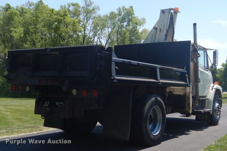 image for item FX9191 1992 Freightliner FL70  crane truck