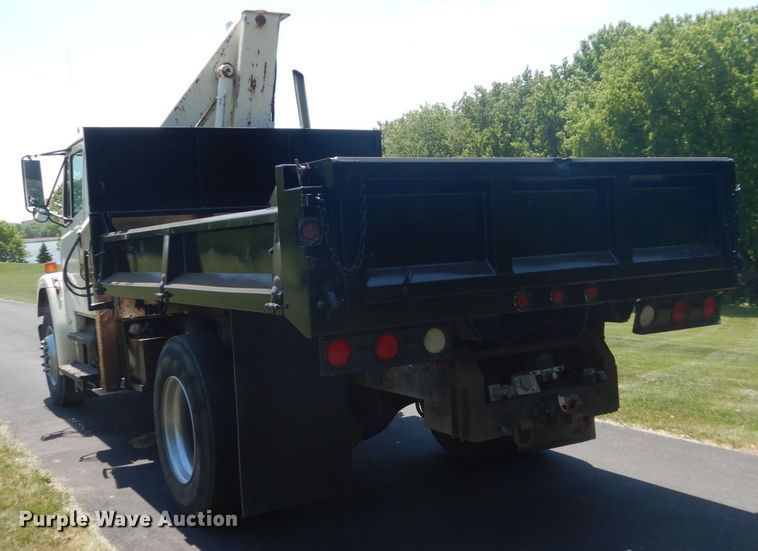 image for item FX9191 1992 Freightliner FL70  crane truck