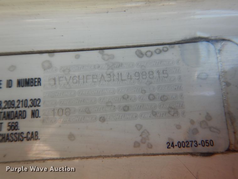 image for item FX9191 1992 Freightliner FL70  crane truck