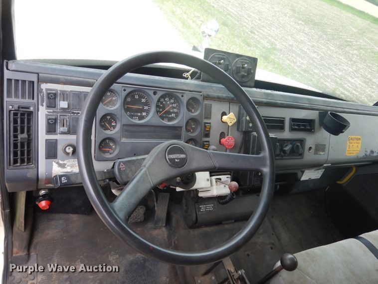 image for item FX9197 1996 Freightliner FL80  digger derrick truck